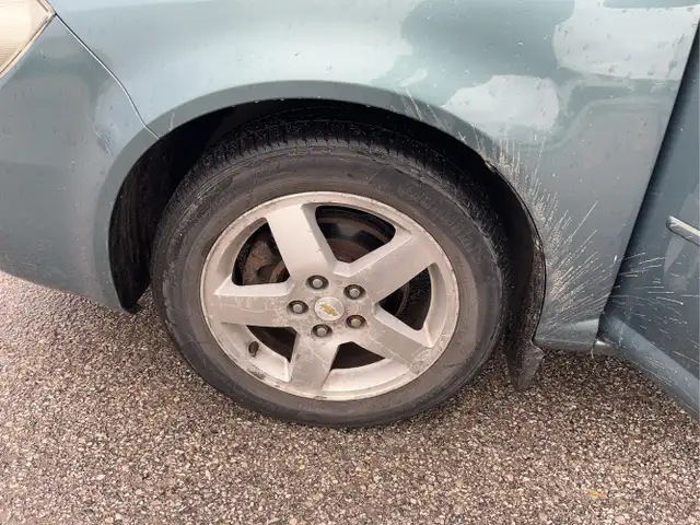 2010 Chevrolet Cobalt - Photo 24