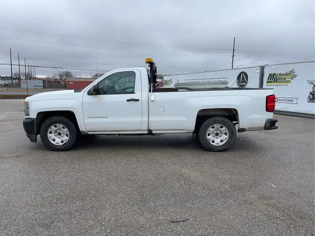 2018 Chevrolet Silverado 1500 - Photo 8