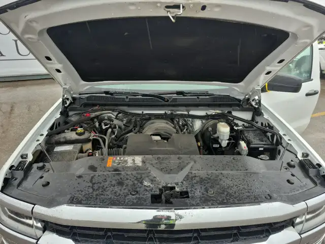 2018 Chevrolet Silverado 1500 - Photo 9