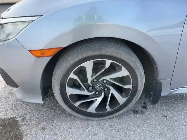 2018 Honda Civic - Photo 18