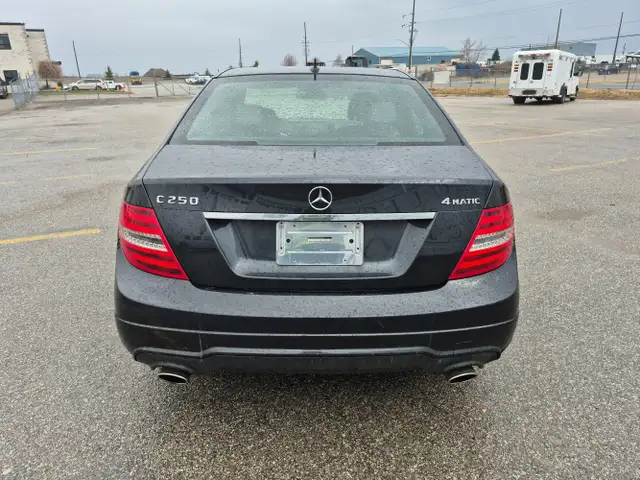 2012 Mercedes-Benz C-Class - Photo 6