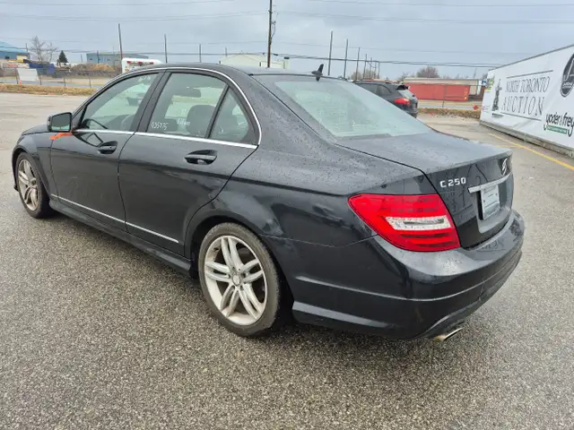 2012 Mercedes-Benz C-Class - Photo 7