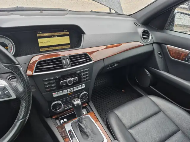 2012 Mercedes-Benz C-Class - Photo 12