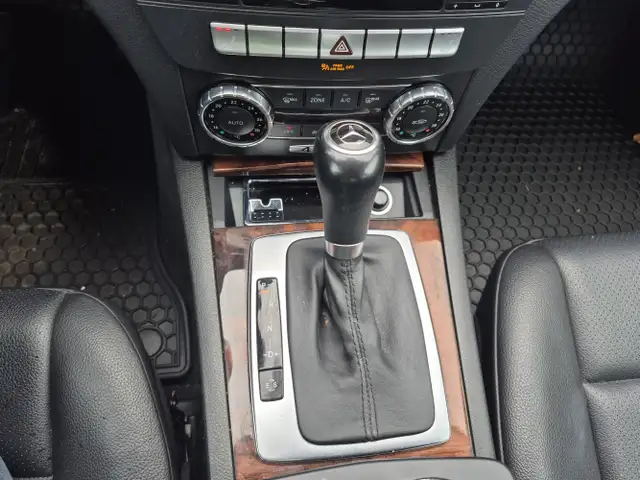2012 Mercedes-Benz C-Class - Photo 19