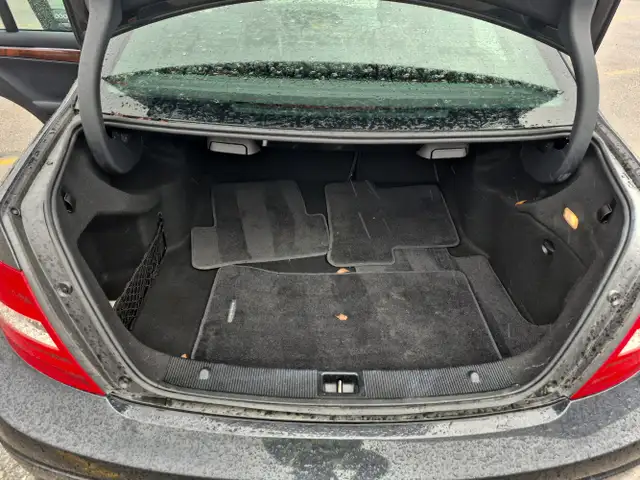 2012 Mercedes-Benz C-Class - Photo 22