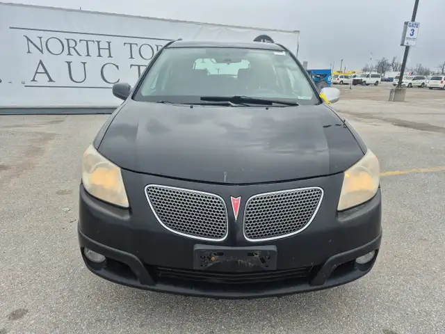 2008 Pontiac Vibe - Photo 2