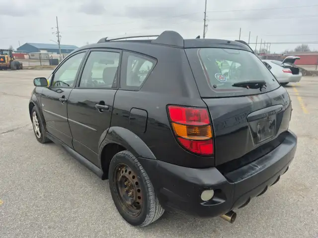 2008 Pontiac Vibe - Photo 7