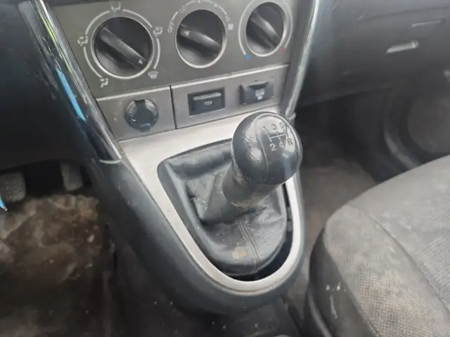 2008 Pontiac Vibe - Photo 19