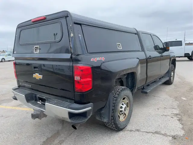 2016 Chevrolet Silverado 2500HD - Photo 5