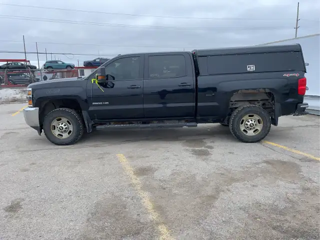 2016 Chevrolet Silverado 2500HD - Photo 8