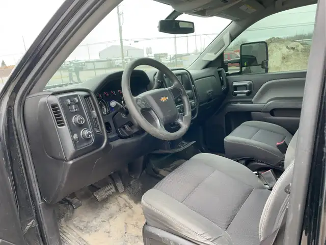 2016 Chevrolet Silverado 2500HD - Photo 10