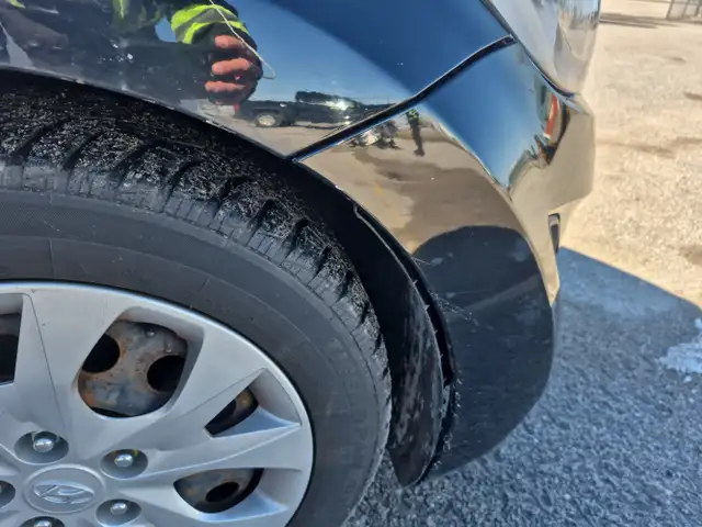 2015 Hyundai ELANTRA - Photo 27