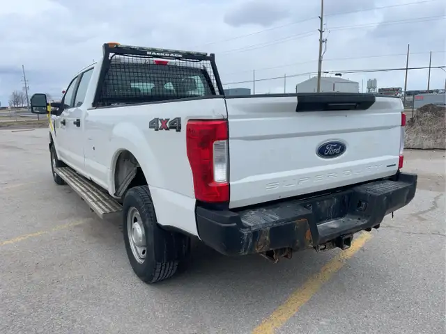 2017 Ford F-350 Super Duty - Photo 7