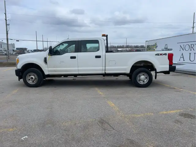 2017 Ford F-350 Super Duty - Photo 8