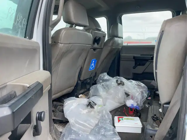 2017 Ford F-350 Super Duty - Photo 14