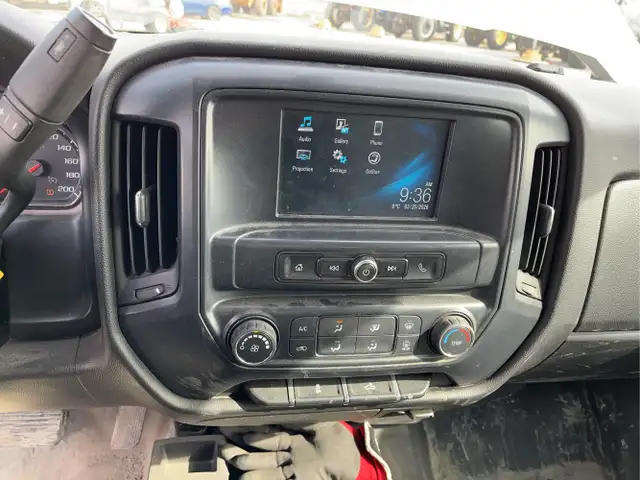 2017 Chevrolet Silverado 1500 - Photo 12