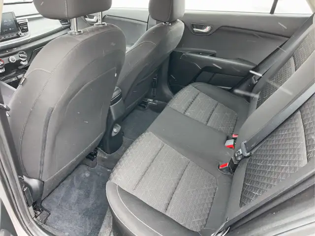 2023 Kia Rio 5-Door LX  4dr Wagon CVT - Photo 26