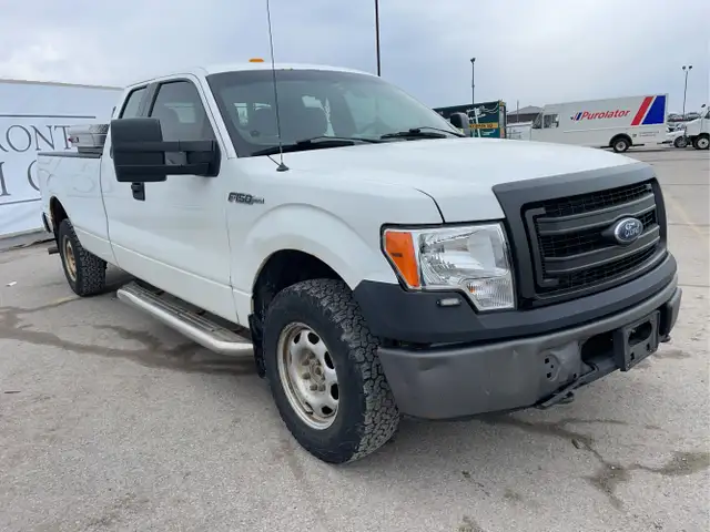 2013 Ford F-150 w/Heavy Duty Payload Package - Photo 3