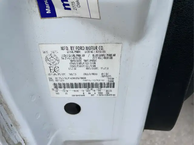 2013 Ford F-150 w/Heavy Duty Payload Package - Photo 32