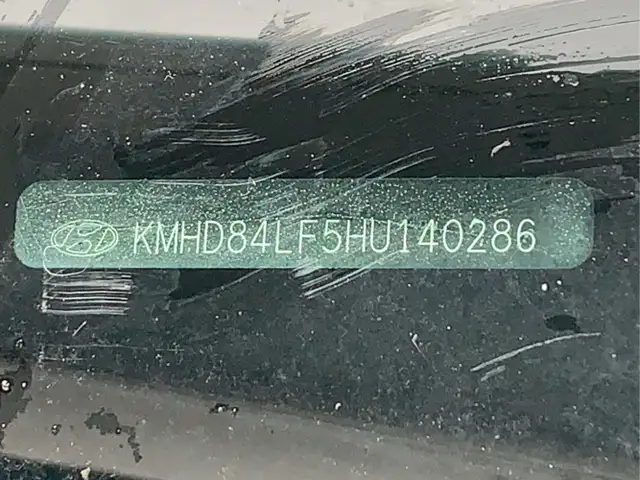 2017 Hyundai ELANTRA - Photo 15