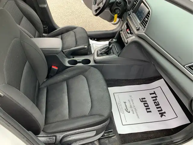 2017 Hyundai ELANTRA - Photo 20