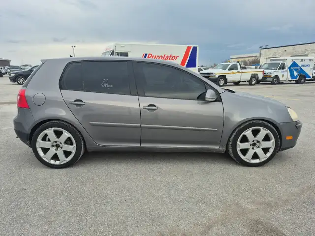 2007 Volkswagen Rabbit - Photo 4