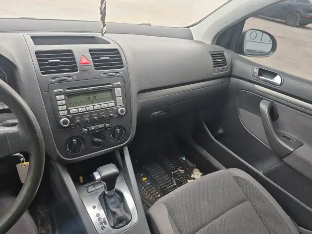 2007 Volkswagen Rabbit - Photo 12