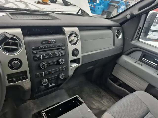 2013 Ford F-150 - Photo 12