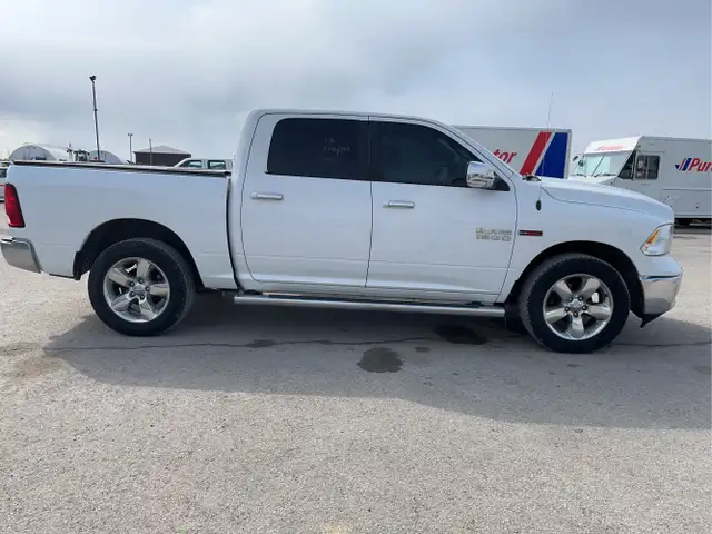 2017 Ram 1500 - Photo 4