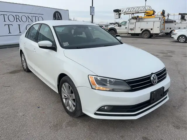 2015 Volkswagen Jetta - Photo 3