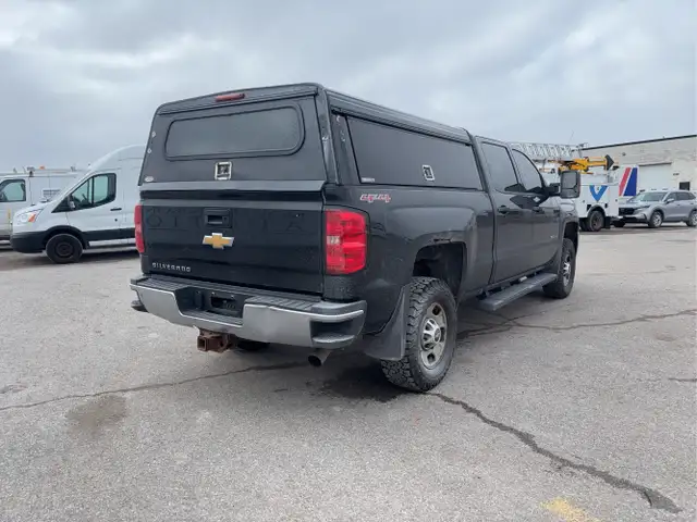 2016 Chevrolet Silverado 2500HD - Photo 4