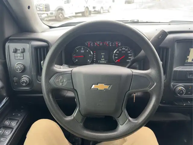 2016 Chevrolet Silverado 2500HD - Photo 15