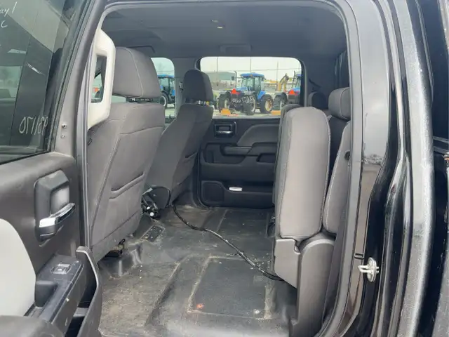 2016 Chevrolet Silverado 2500HD - Photo 20