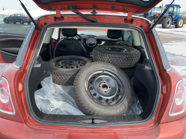 2012 Mini Cooper Hardtop - Photo 16