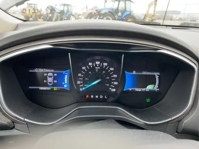 2017 Ford Fusion Hybrid - Photo 11