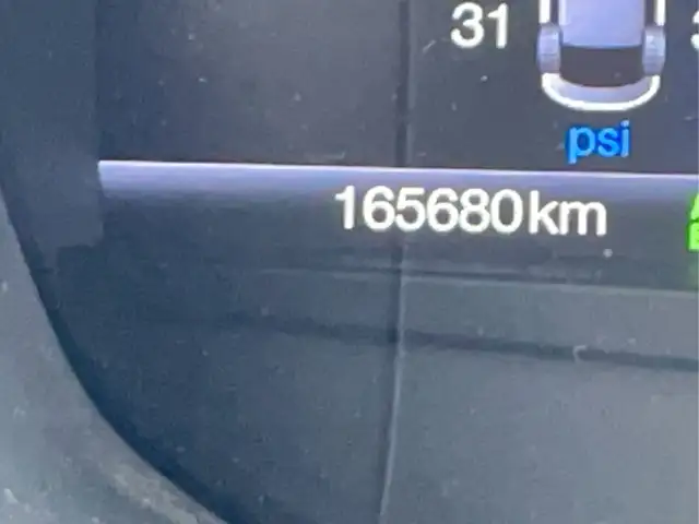 2017 Ford Fusion Hybrid - Photo 17