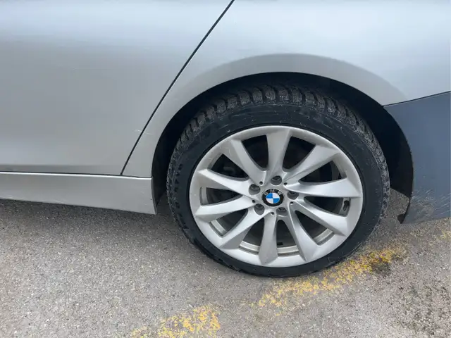 2017 BMW 3 Series - Photo 19