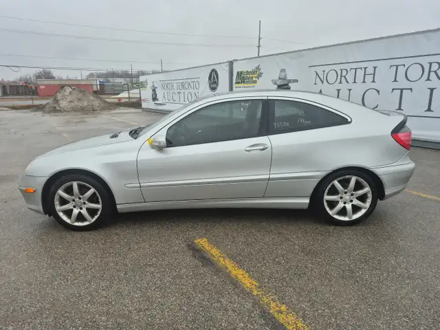 2003 Mercedes-Benz C-Class - Photo 8