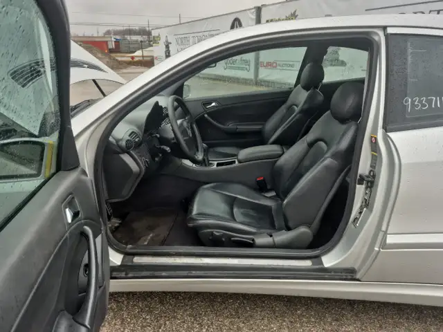 2003 Mercedes-Benz C-Class - Photo 10