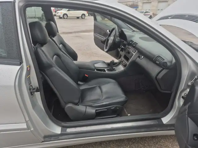 2003 Mercedes-Benz C-Class - Photo 29