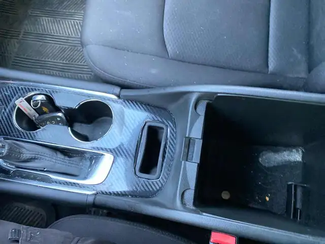 2018 Chevrolet Malibu - Photo 14