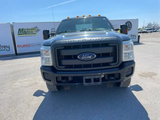 2015 Ford F-250 Super Duty - Photo 2