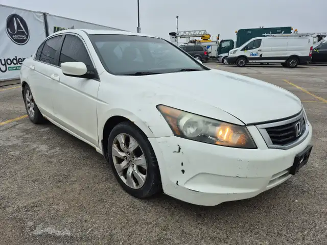 2010 Honda Accord - Photo 3