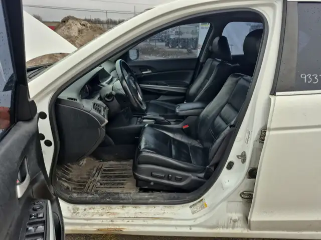 2010 Honda Accord - Photo 10