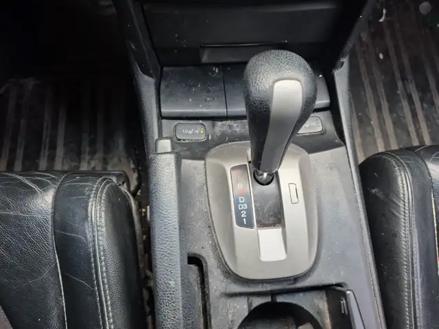 2010 Honda Accord - Photo 19