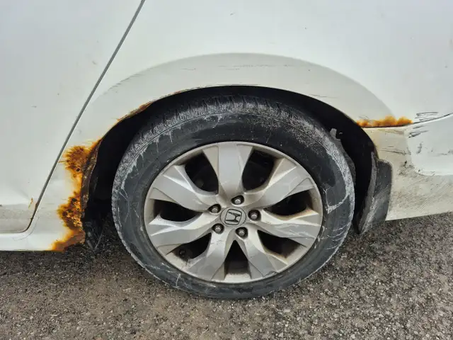 2010 Honda Accord - Photo 26