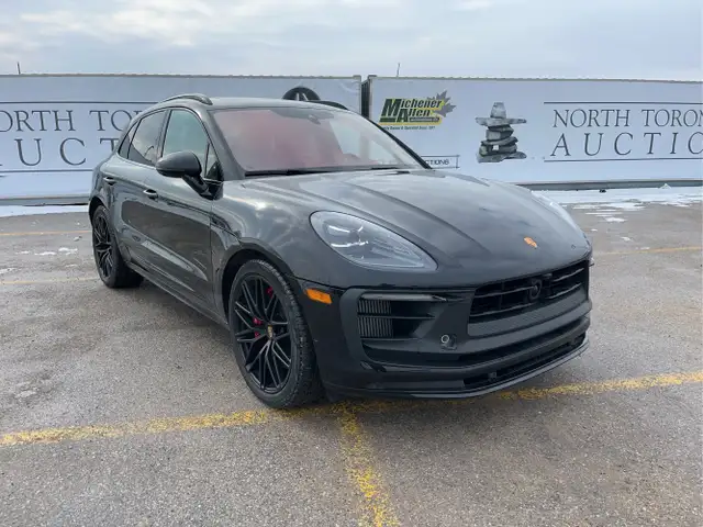 2024 PORSCH MACAN GTS - Photo 3