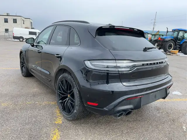 2024 PORSCH MACAN GTS - Photo 6