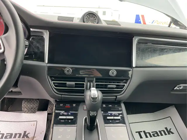 2024 PORSCH MACAN GTS - Photo 12