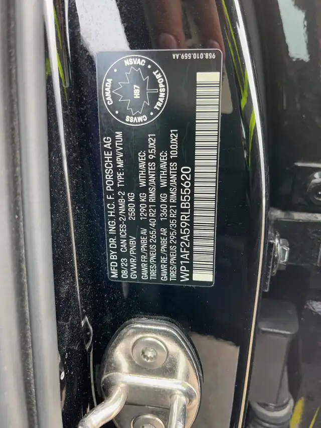 2024 PORSCH MACAN GTS - Photo 20